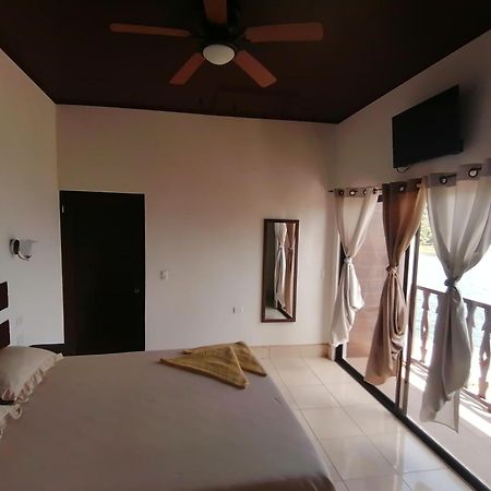 La Posada De Don Jose Flores Bilik gambar